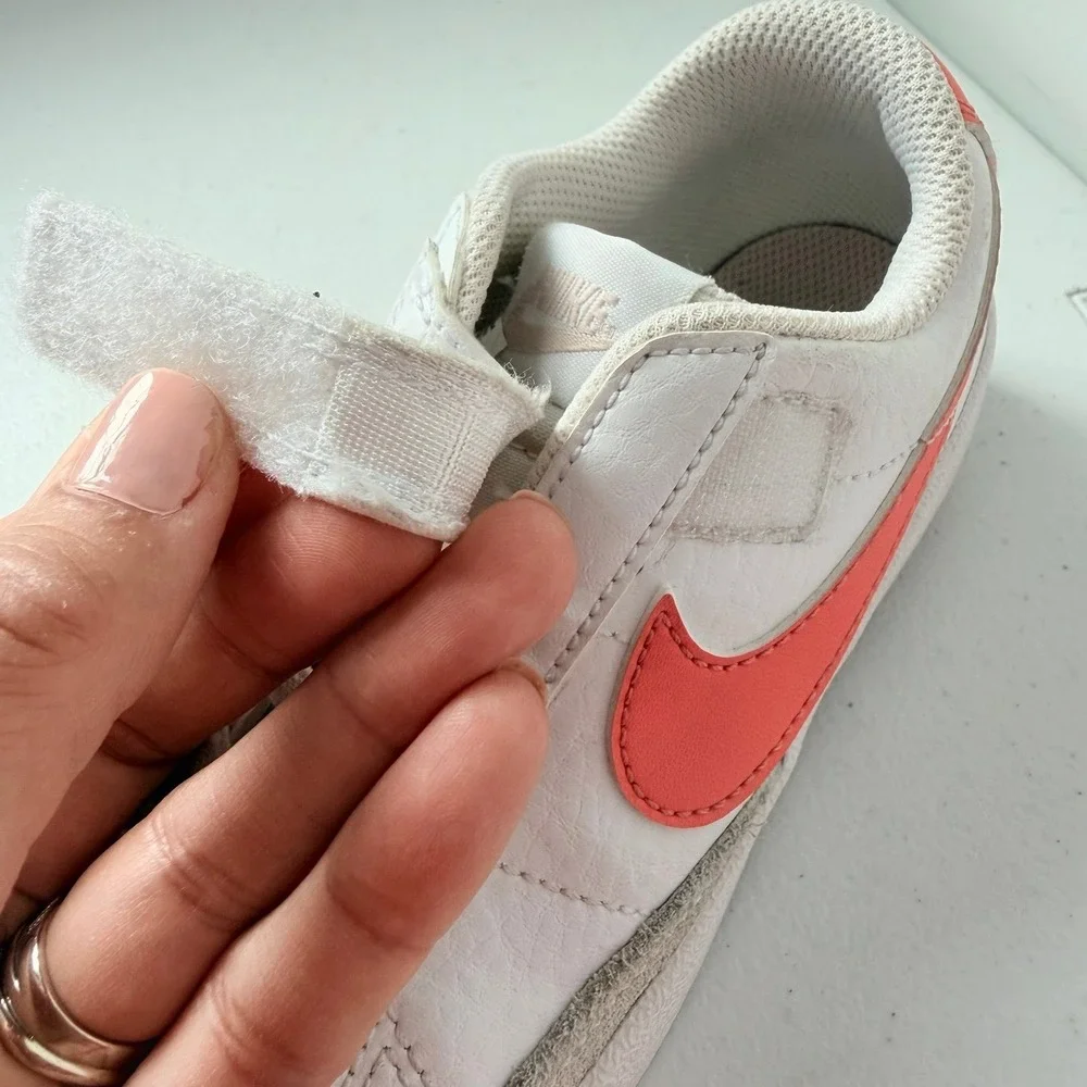 PRICE DROP Nike Blazer Low '77 White Echo Pink Magic Ember DA4075-130 Kids 13